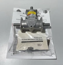 BOSTON GEAR RA1032 Spiral Bevel Gear Drive 2:1 Ratio 1750 RPM *NEW OPEN BOX*