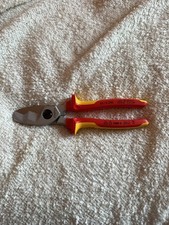 Image of Knipex 95 16 200 VDE Insulated Wire Twin Cutting Edge Cable Shears Pliers