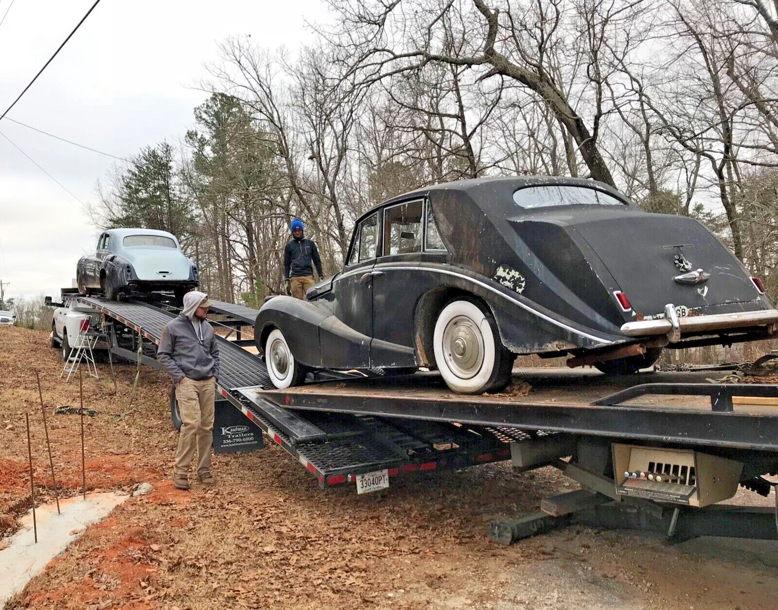 ROLLS ROYCE DAWN WRAITH BENTLEY LIGHT. WORLDS LARGEST USED 1946 - 1965 INVENTORY