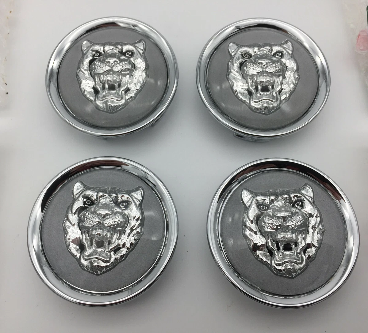 Jaguar xf center sale caps