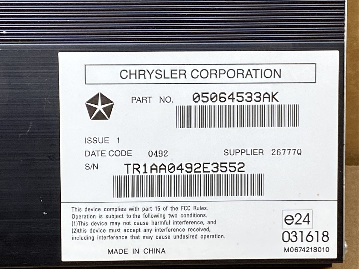 2011-2013 Grand Cherokee Durango Radio Audio Stereo Amp Amplifier