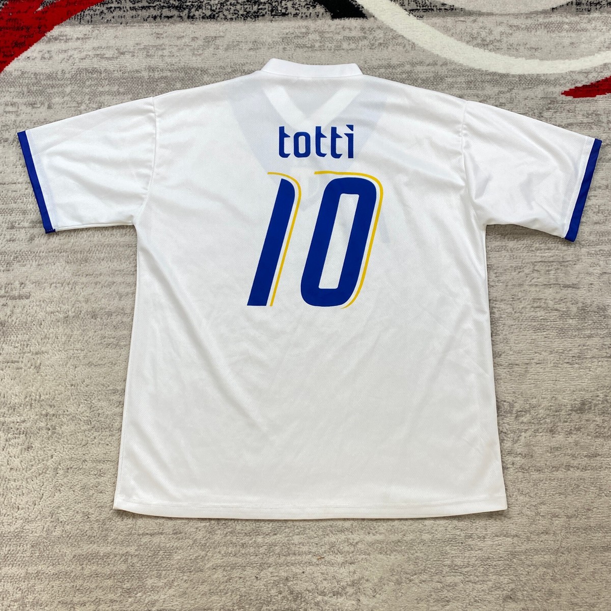 Vintage Francesco Totti Italy Jersey Extra Large White Blue Vintage Francesco Totti Italy Jersey Extra Large White Blue