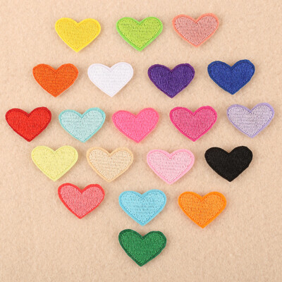 10PCS Liebe Herz Stickerei klein Patch Bügelflicken Aufnäher Bild Abzeichen Cap