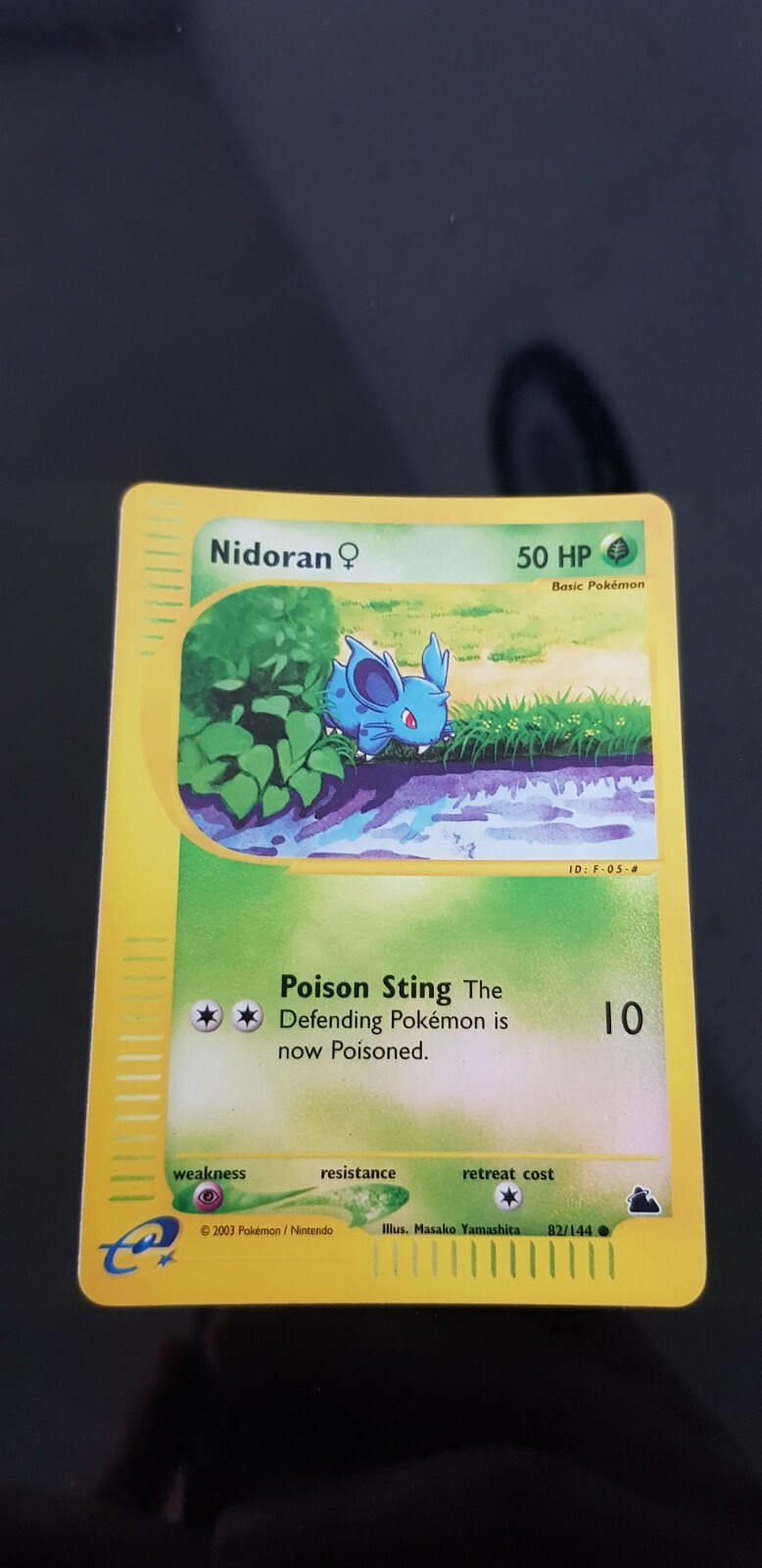 Nidoran (f) - 82/144 - Reverse Holo Near Mint Skyridge