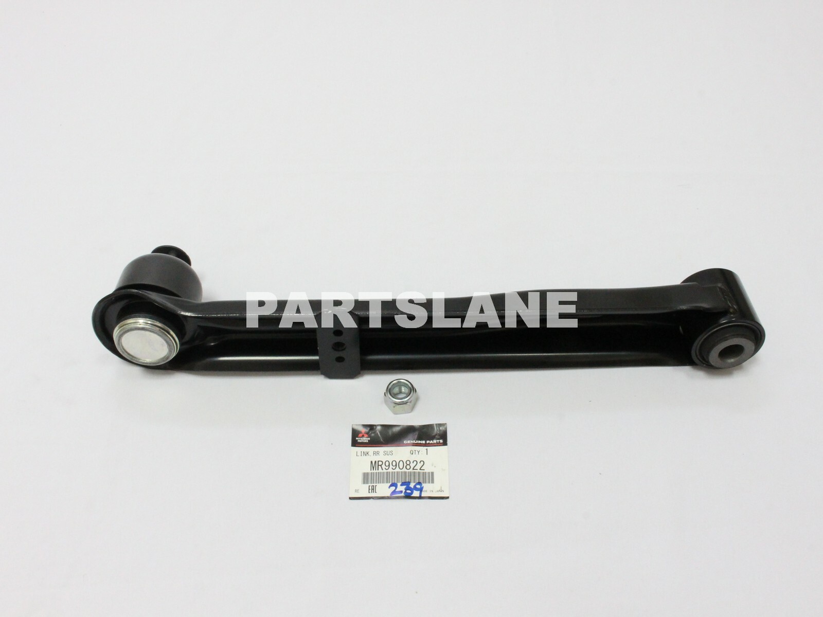 MR990822 Mitsubishi OEM Genuine LINK, RR SUSP ASSIST | eBay