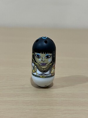 Mighty Beanz Series 2 Moose 2010 - #148 Cleopatra Bean