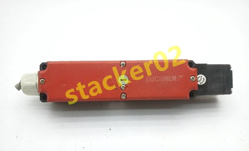 Interruptor de seguridad TP4-537A024M USADO envío rápido por prueba FedEx - Imagen 2 de 7