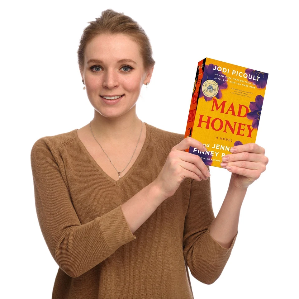 Mad Honey: A GMA Book Club Pick: A Novel GOOD MORNING AMERICA BOOK CLUB PICK - Image 4 of 4