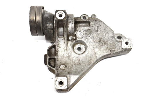 VW Polo 1,4 TSI Touran Golf Halter Konsole Lichtmaschine Träger 03c903143B