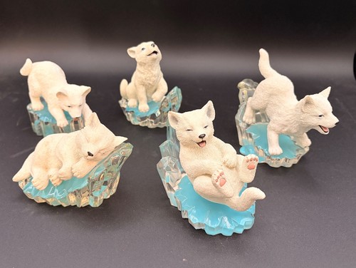 Hamilton Arctic Antics Arctic Wolf puppy scuplture set of 5, figurines
