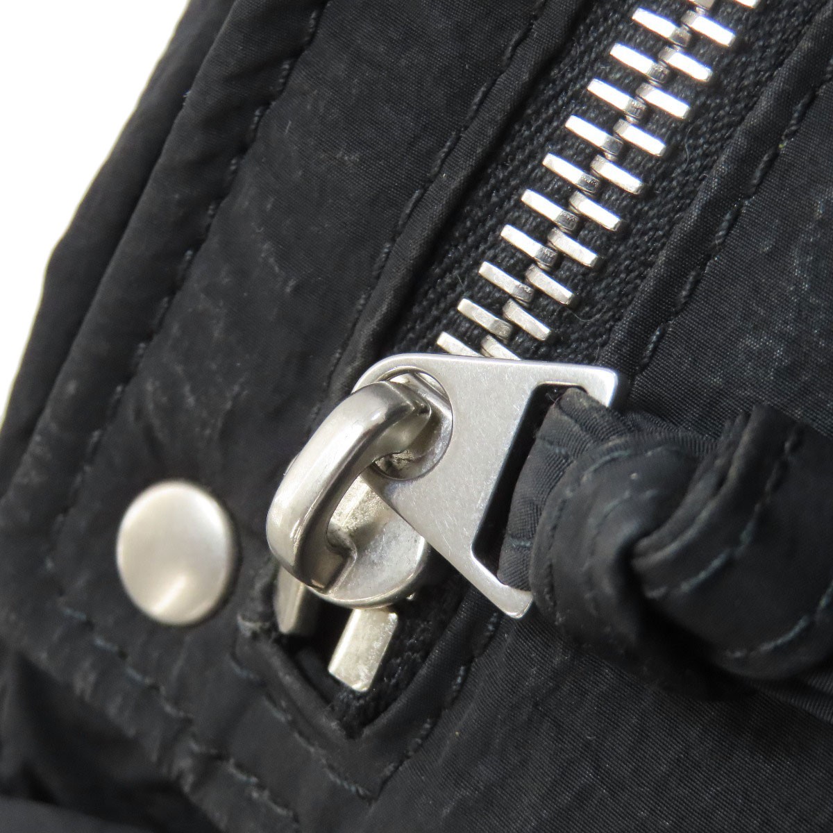 BOTTEGA VENETA  cassette Shoulder Bag Nylon  Ladies [Used] thumbnail 9