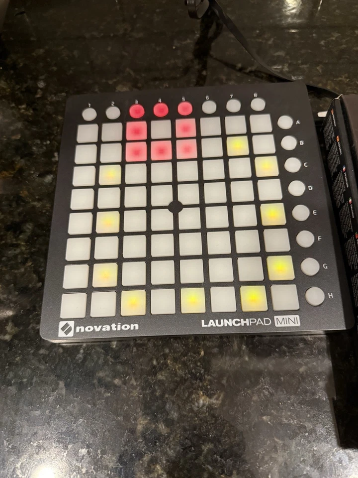 Novation Launchpad Mini MK2 Ableton Controller – Great Condition – No Cable - Image 3 of 4