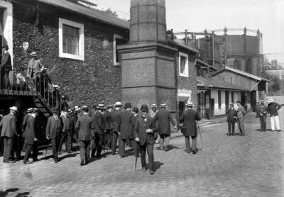 Versailles Vist Of The Gas Factory By The Participants 1906 Old Photo