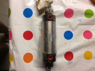 NEW NORGREN 1023274 PNEUMATIC CYLINDER K02-UM