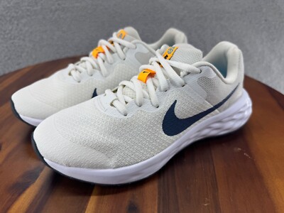 Nike Girl's Youth Revolution 6 Shoe Sneaker Size 3.5 White DD1096 100 Big Kid