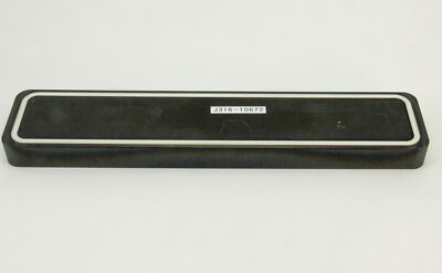 え 10672 LAM RESEARCH DOOR, W, BONDED SEAL, SLOT VALVE, CHEMRAZ 790