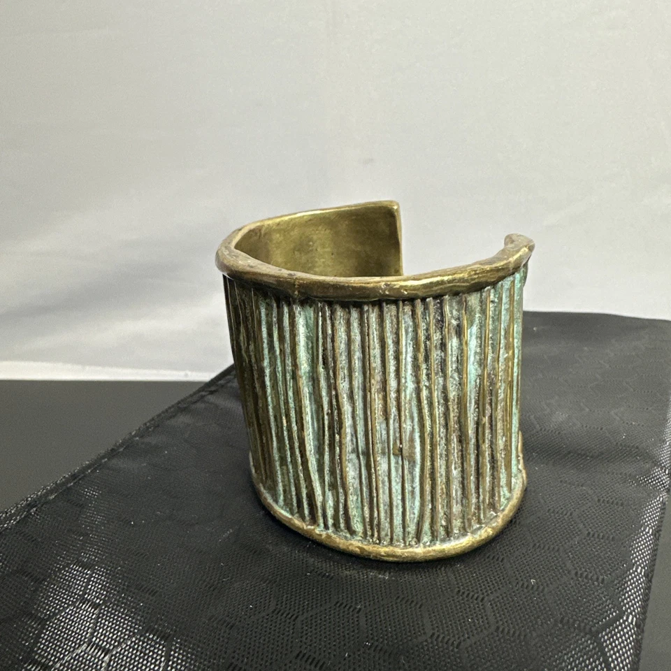 Elaine Coyne Wearable Art Modernist, Lost Wax, Cuff Bracelet - Image 3 of 4