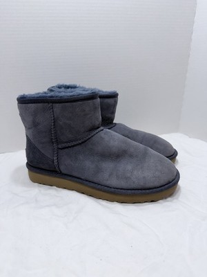 UGG Australia Women's Classic Mini II Boot Size 9