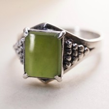 Size 6, Vintage handmade sterling silver statement ring with jade and beads