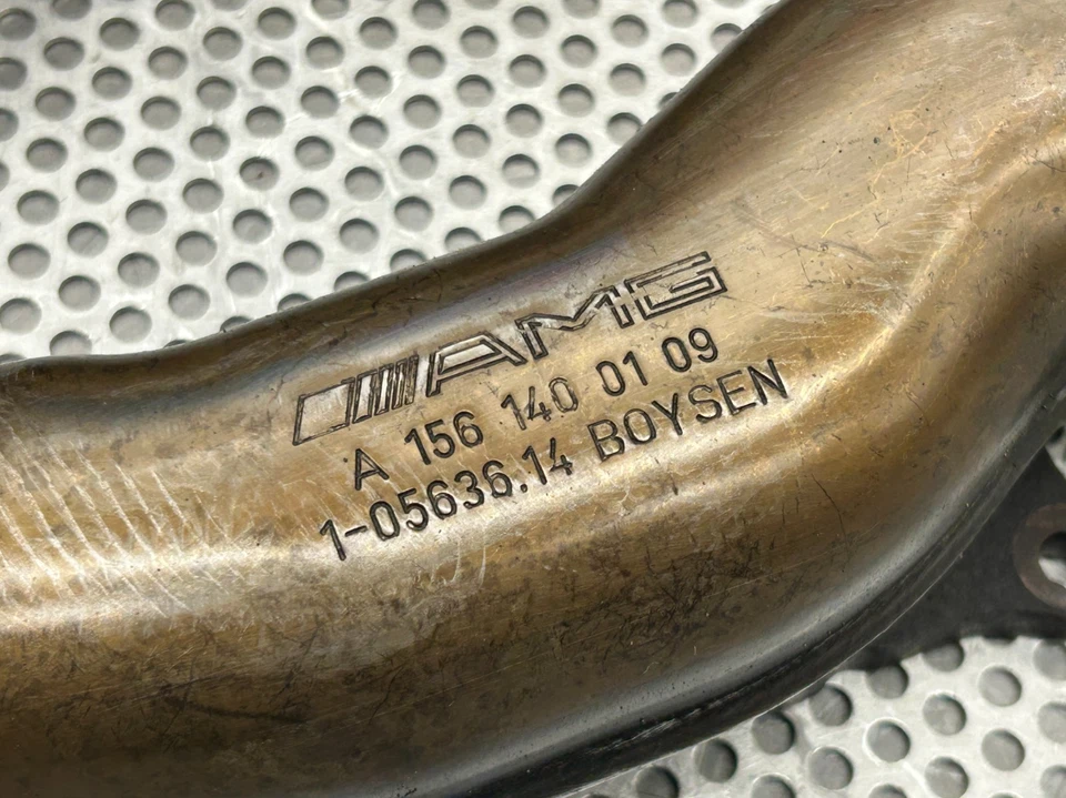 07-11 Colector de escape admisión motor Mercedes M156 E63 AMG V8 C63 CLS63 CL63 S63 Foto 2 de 4