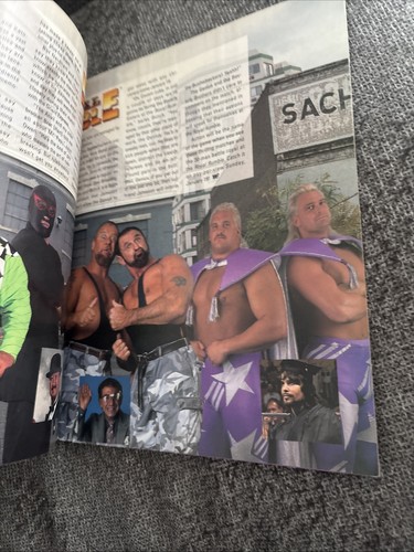 WWF Magazine February 1992 Ric Flair Cover WWE - Picture 5 of 11