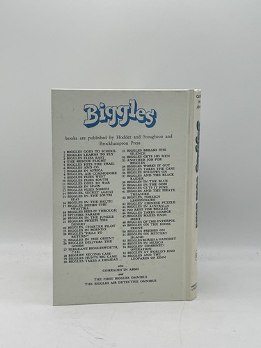 Biggles Goes Home Vintage 1st edition 1960 By Captain W E Johns (laminated ed.) - Picture 2 of 6