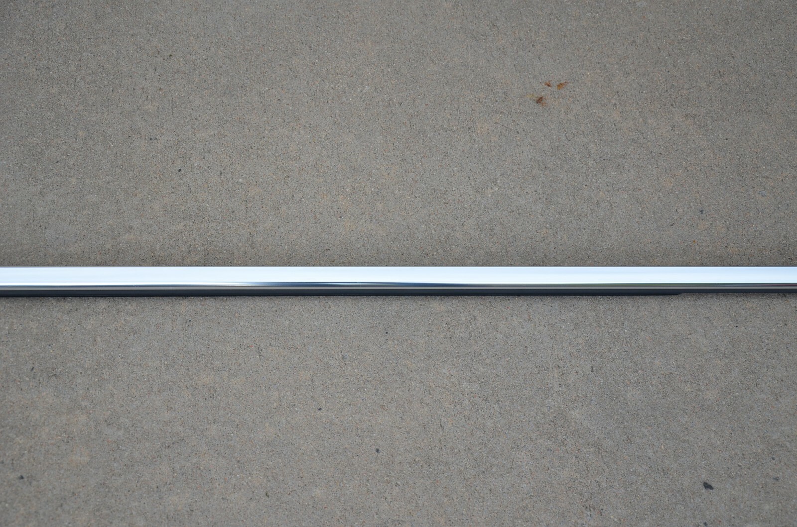 2016-2020 Bentley Bentayga Rear Right Door Upper Trim Strip 36A853082B OEM