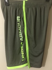 Under Armour Stunt 3.0 Boys Athletic Shorts Loose Fit Sage Size L NWT