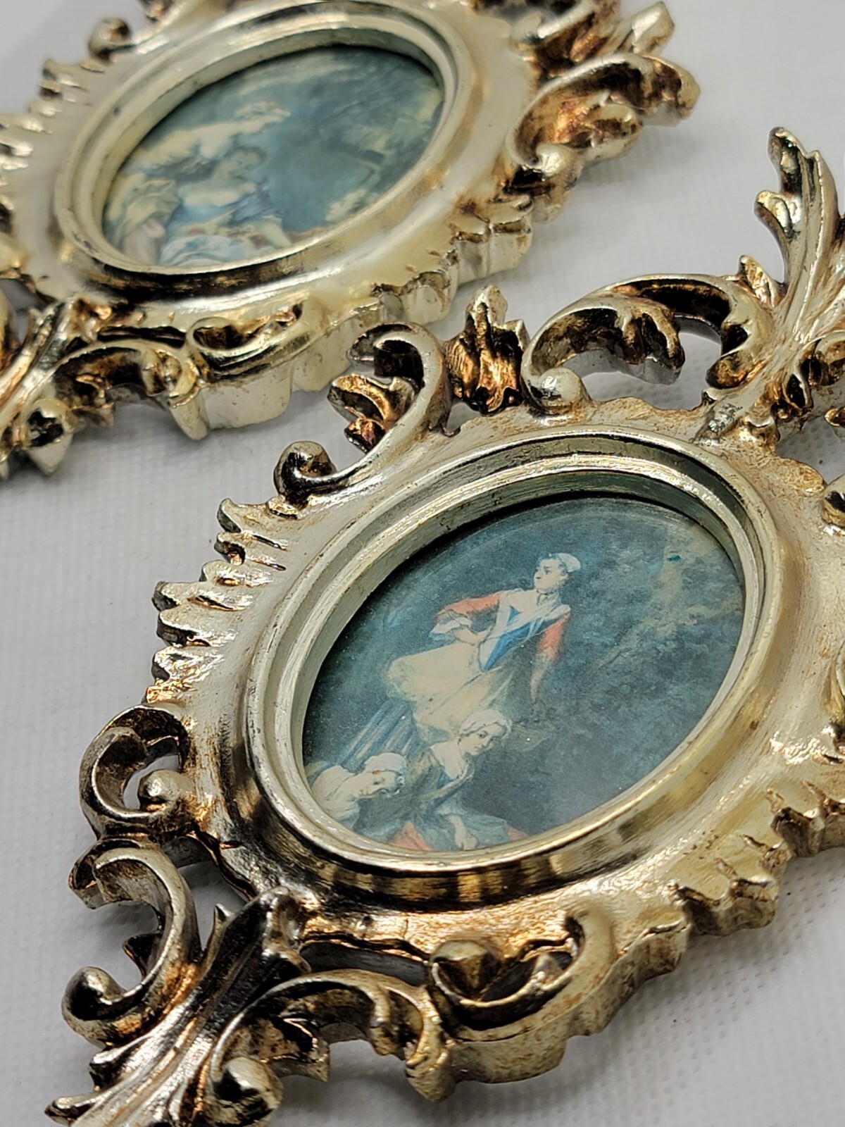 Vintage Victorian Miniature Oval Gold Gild Frame Set of 2 Women Family ...
