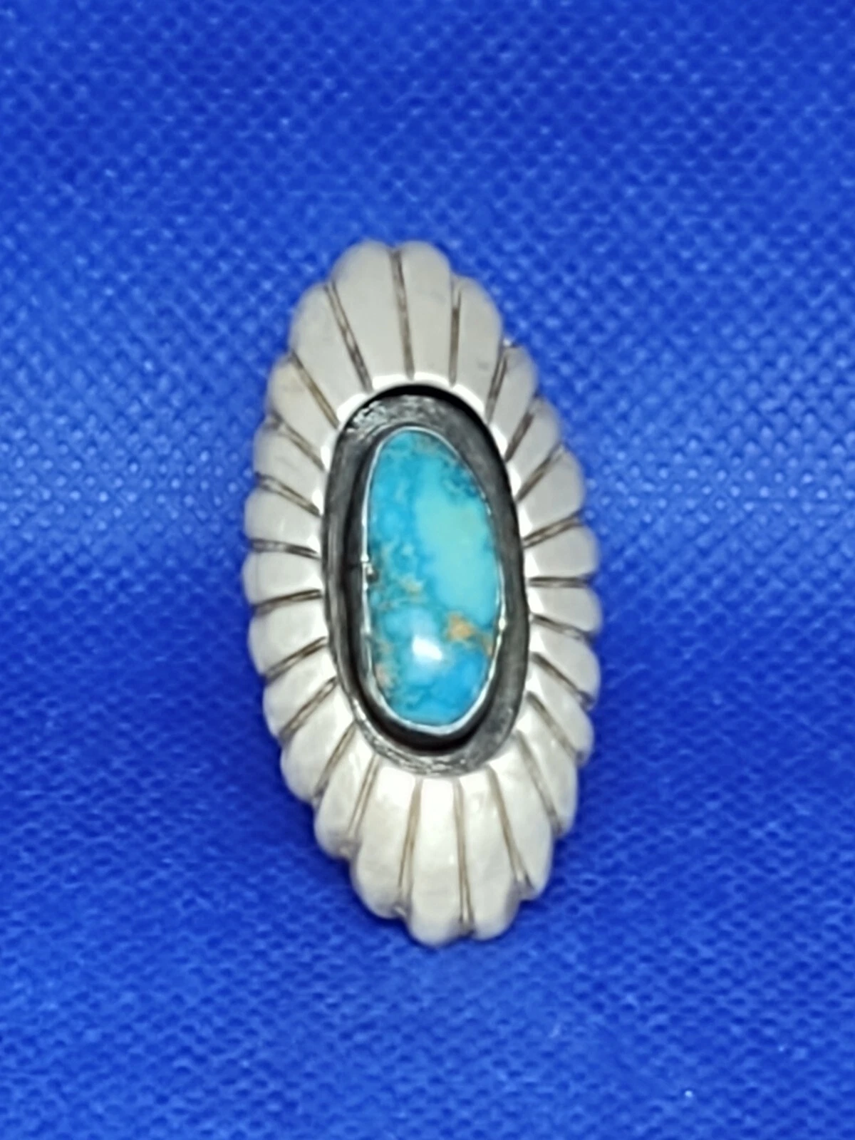 ANTIQUE NATIVE AMERICAN HANDMADE TURQUOISE & STERLING SILVER RING