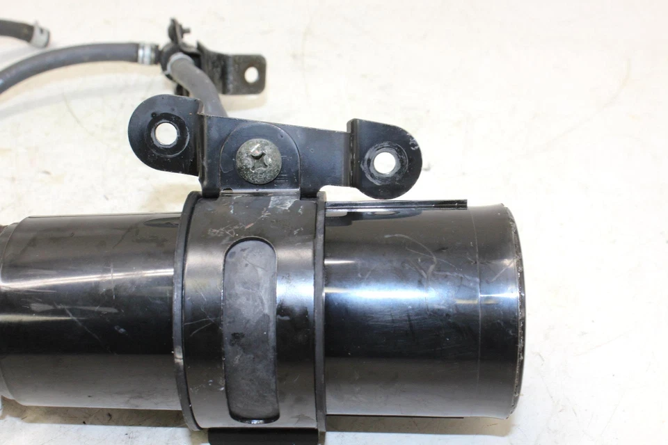 1998 Suzuki Bandit 600 Gsf600s Evap канистра с выбросами пара древесного угля - Изображение 2 из 4