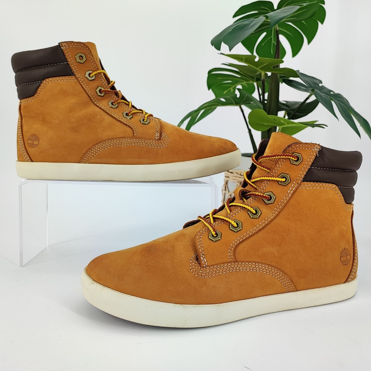 Timberland Women's Londyn Wheat Nubuck Leather Boots Size