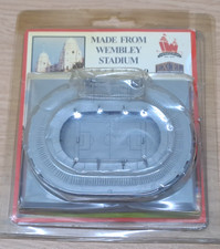 WEMBLEY STADIUM 1923-2000 MODEL MADE FROM THE OLD STADIUM SUPERB ITEM LOOK !!! WEMBLEY STADIUM 1923-2000 MODEL MADE FROM THE OLD STADIUM SUPERB ITEM LOOK !!!