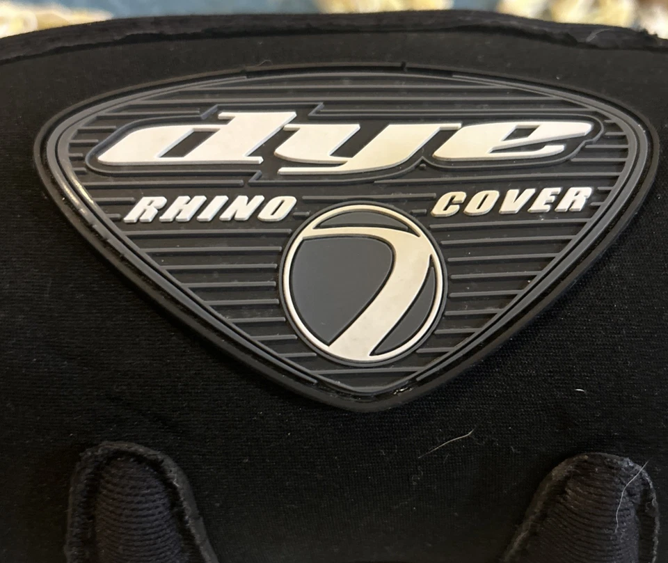 Protector de cubierta de tanque de paintball DYE RHINO 68 CI/4500 NEOPRENO negro gris vintage Foto 3 de 4