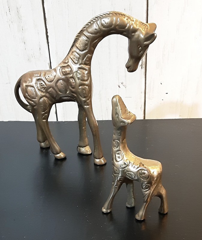 Vintage Small Brass Mother & Baby Giraffe Figurine