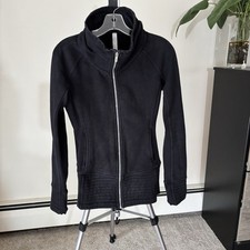 Lululemon Women size 4 full zip jacket black thumb holes