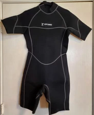 Zifumei Short Wetsuit.  Size Large. Long Zip Back  Color Black 