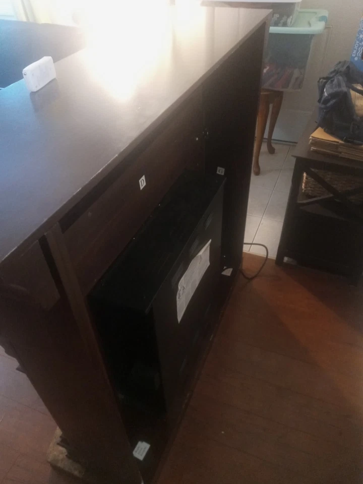 Electric Fireplace Heater With Mantel 43Lx39Hx14D. Freestanding - Image 2 of 4