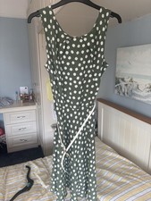 Ladies Dress Size 14 , Very Good Condition , Apricot