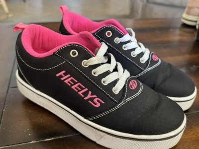 Heelys Wheeled Low Top Sneaker Black Pink White Lace Up Kids US 6 EU 38