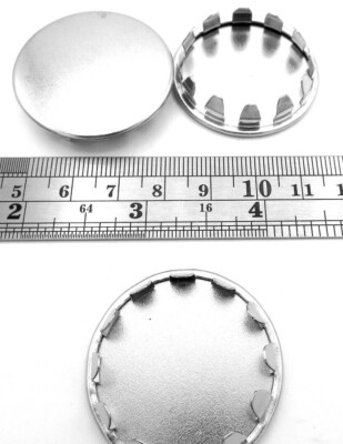 1 1/4 Inch Nickel Plated Steel Snap-In Hole Plugs – Push Fit For Panels, Round Caps