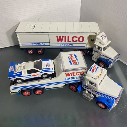 LOT OF 3 WILCO TOY TRUCKS FIRE tRUCK GASOLINE/OIL TRUCKS 1990 1992