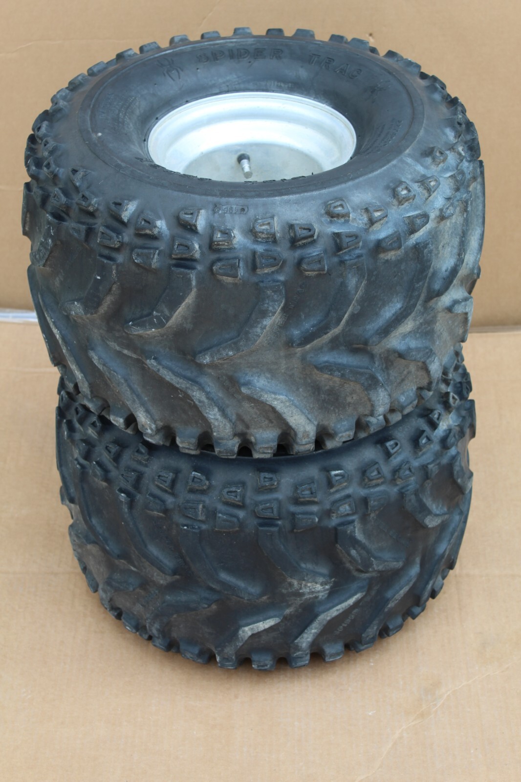 Yamaha 4x115 ITP Rear Rims Wheels. Rim Wheel SPIDER TRAC Rear Tires SSS