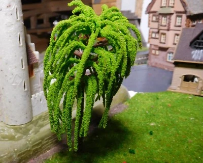 BONN-BAD-GODESBERG 3 hellgrüne Weiden, Weidenbäume, 95 mm hoch