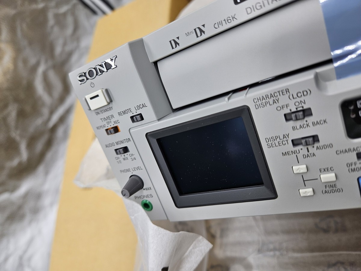 ソニーDVCAM　DSR-45中古動作品難ありの出品です❣ NOS SONY DSR-45 DVCAM ! | eBay