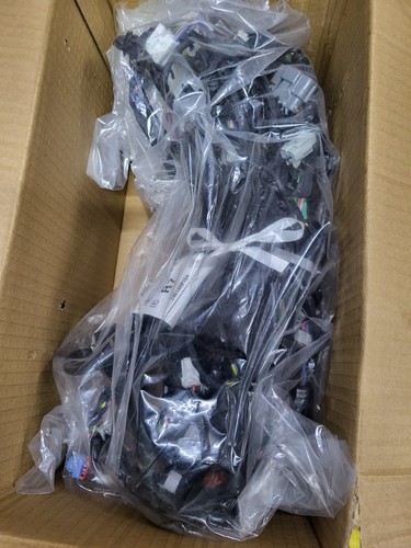 NEW NISSAN QASHQAI J11 2018 - 21 REAR BODY WIRING HARNESS 24014 HP10A - Picture 1 of 2