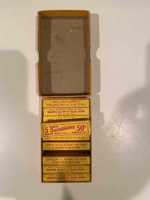 Vintage Weck Sextoblades Genuine Barbers' Razor Blade 5 Pack Full Shipper 10 Qty