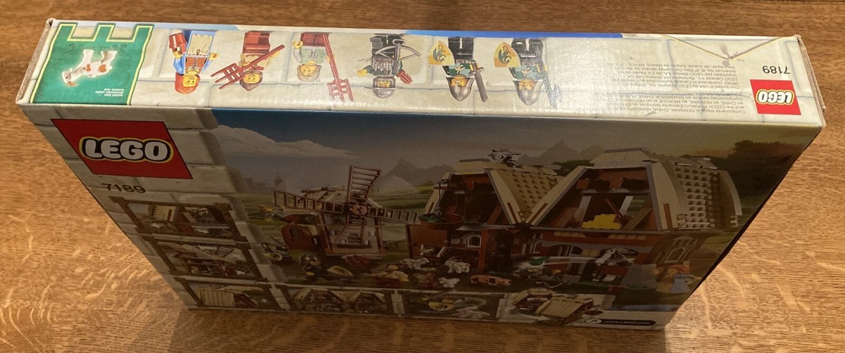 LEGO 7189 - Castle Kingdoms - Mill Village Raid - goats - 2011