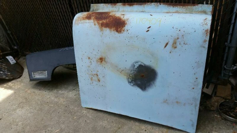 1958 PONTIAC BONNEVILLE STAR CHIEF CHIEFTAIN Decklid 58 - Image 2 of 4