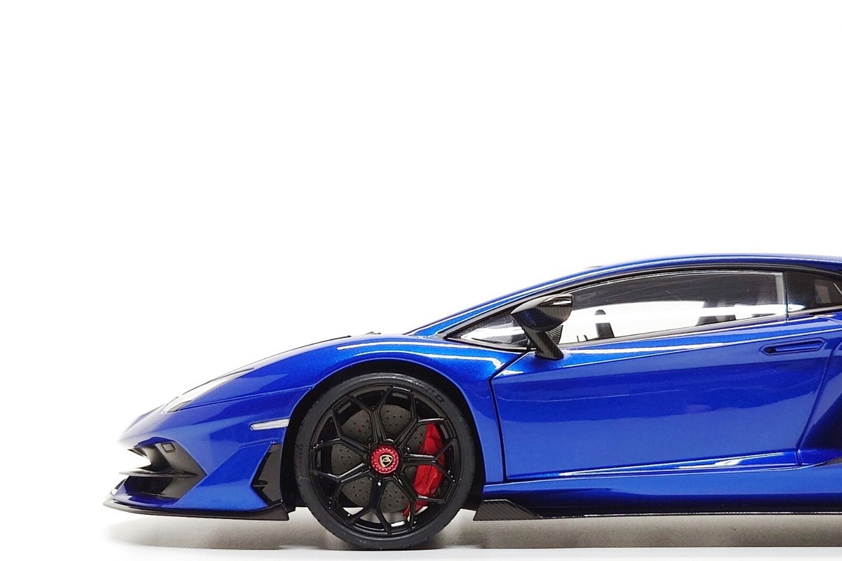 ミニカー AUTOart Lamborghini Aventador 1/18 1:18 AUTOART Lamborghini Aventador Svj 2018 Rosso Efesto Red